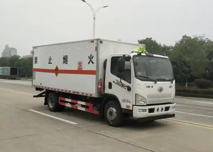 阜城爆破器材运输车可以上高速吗？